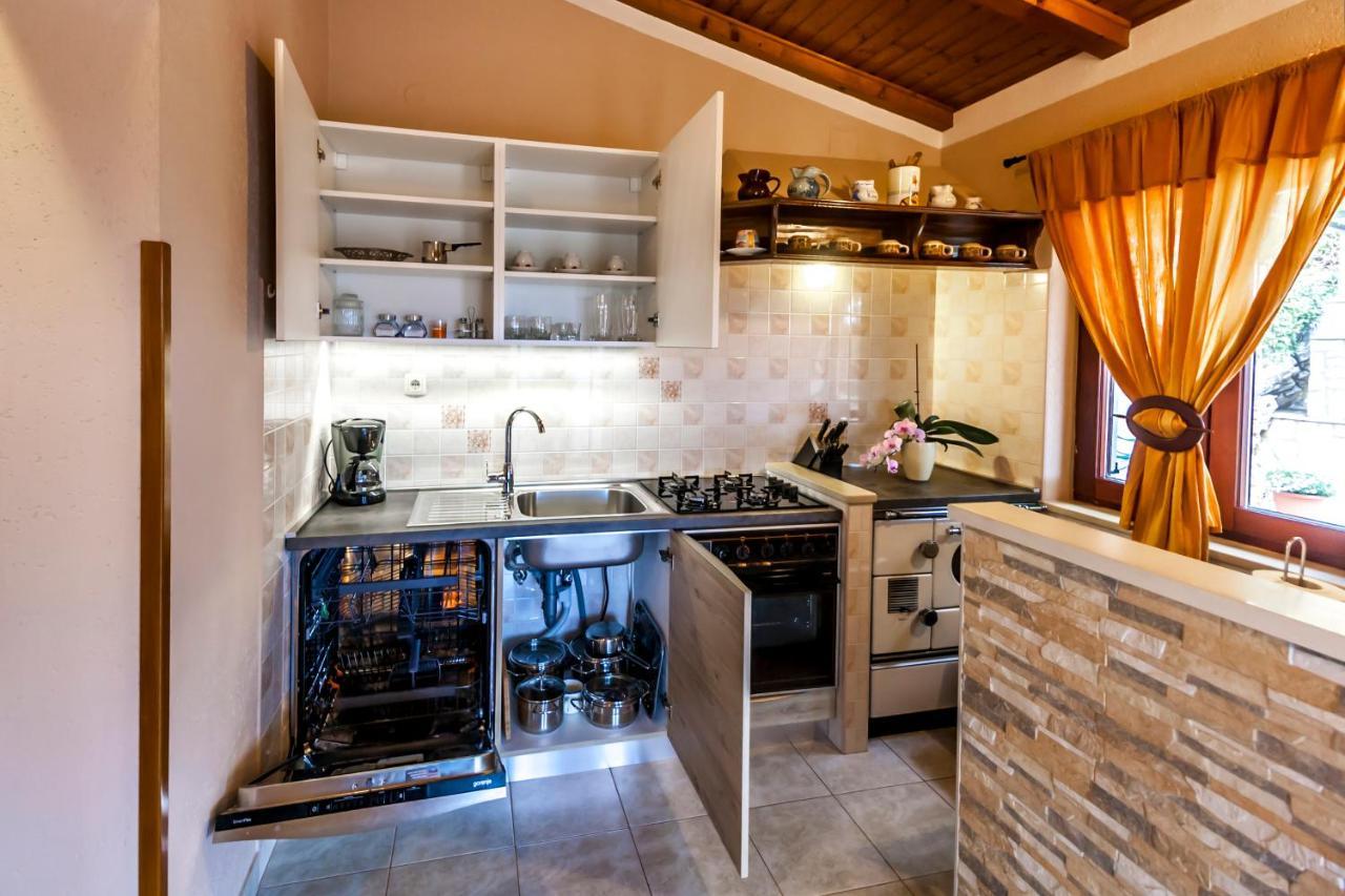 Holiday Home Lana Лабин Экстерьер фото